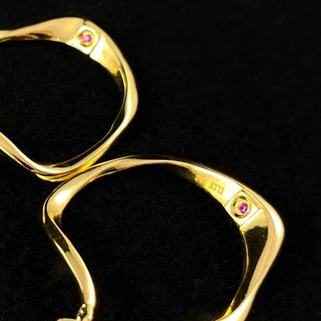 925 Sterling Silver and 18 Carat Gold Plated Textured Hoop Earrings - Elle Jewelry