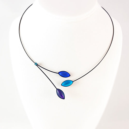 Black Memory Wire Floral Necklace with Handmade Glass Beads, Hypoallergenic, Lt Aqua Pearl/Lt Sapphire/Iridescent - Kristina