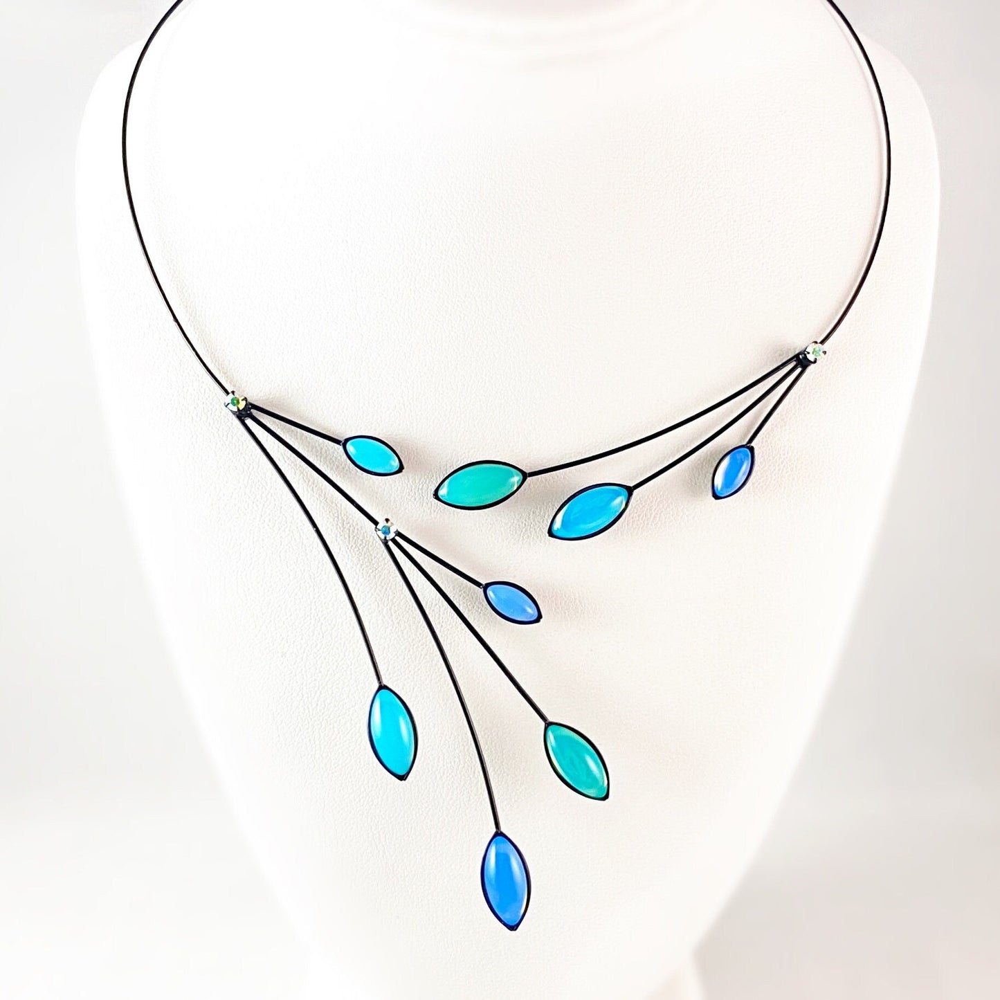 Black Memory Wire Floral Necklace with Handmade Glass Beads, Hypoallergenic, Shiny Blue Opals/Green Opal - Kristina