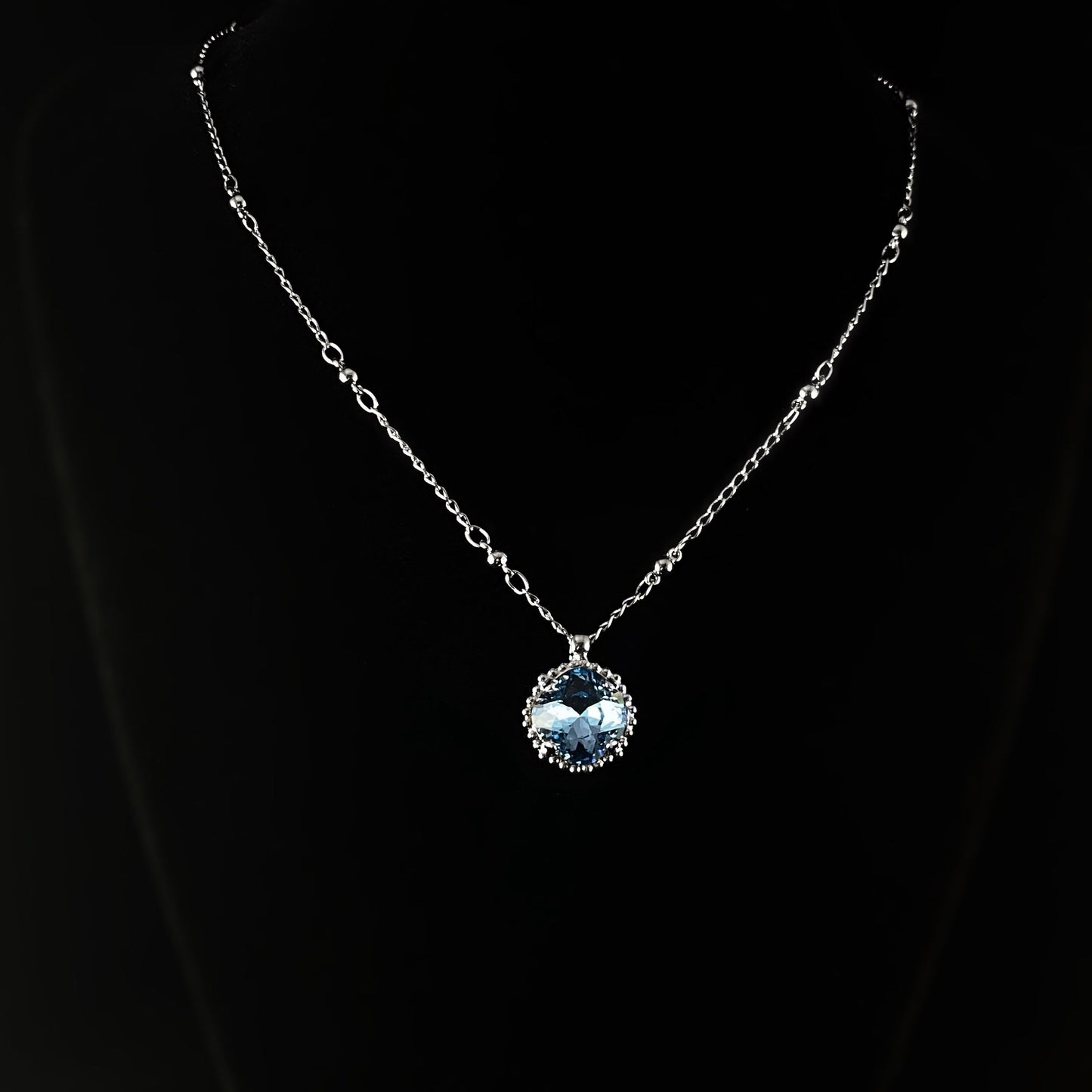 Cushion Cut Crystal Pendant Necklace with Decorative Border