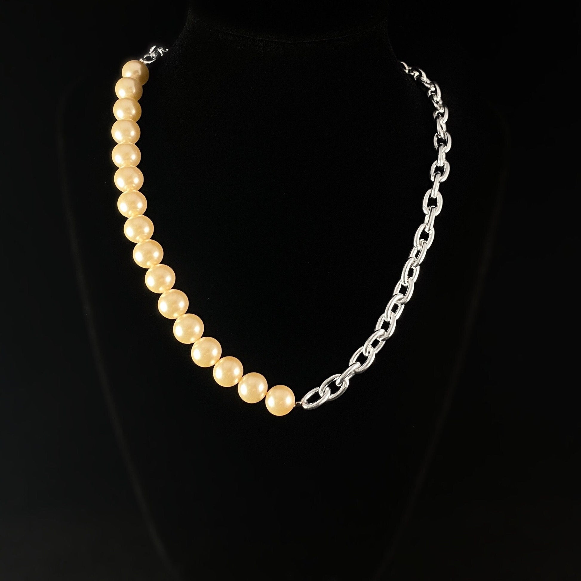 Dainty Silver Statement Necklace with Cream-colored Pearl - Handmade Nickel Free Ulla Jewelry
