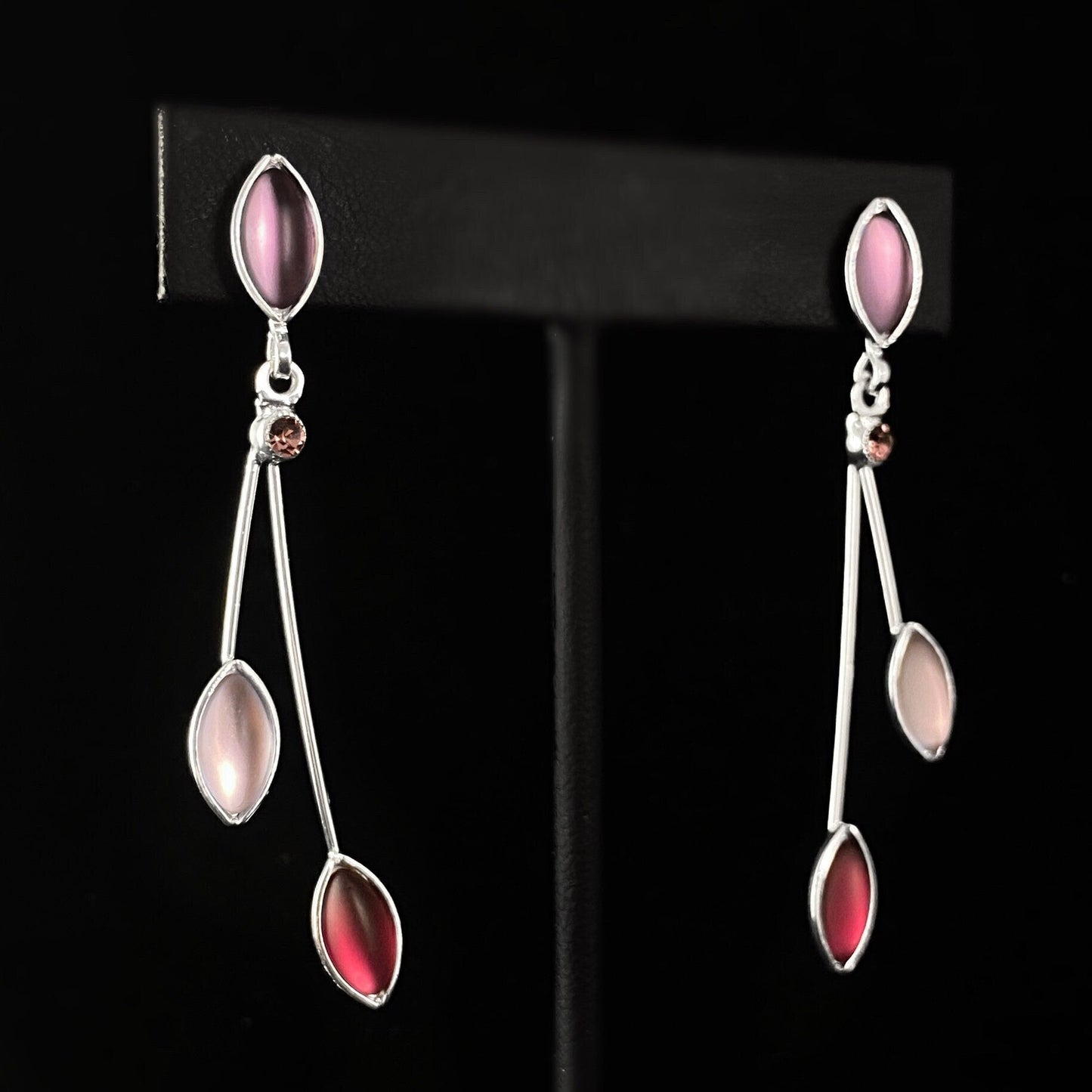 Floral Style Earrings with Silver Wire and Handmade Glass Beads, Hypoallergenic, Pink/Fuchsia/Amethyst - Kristina