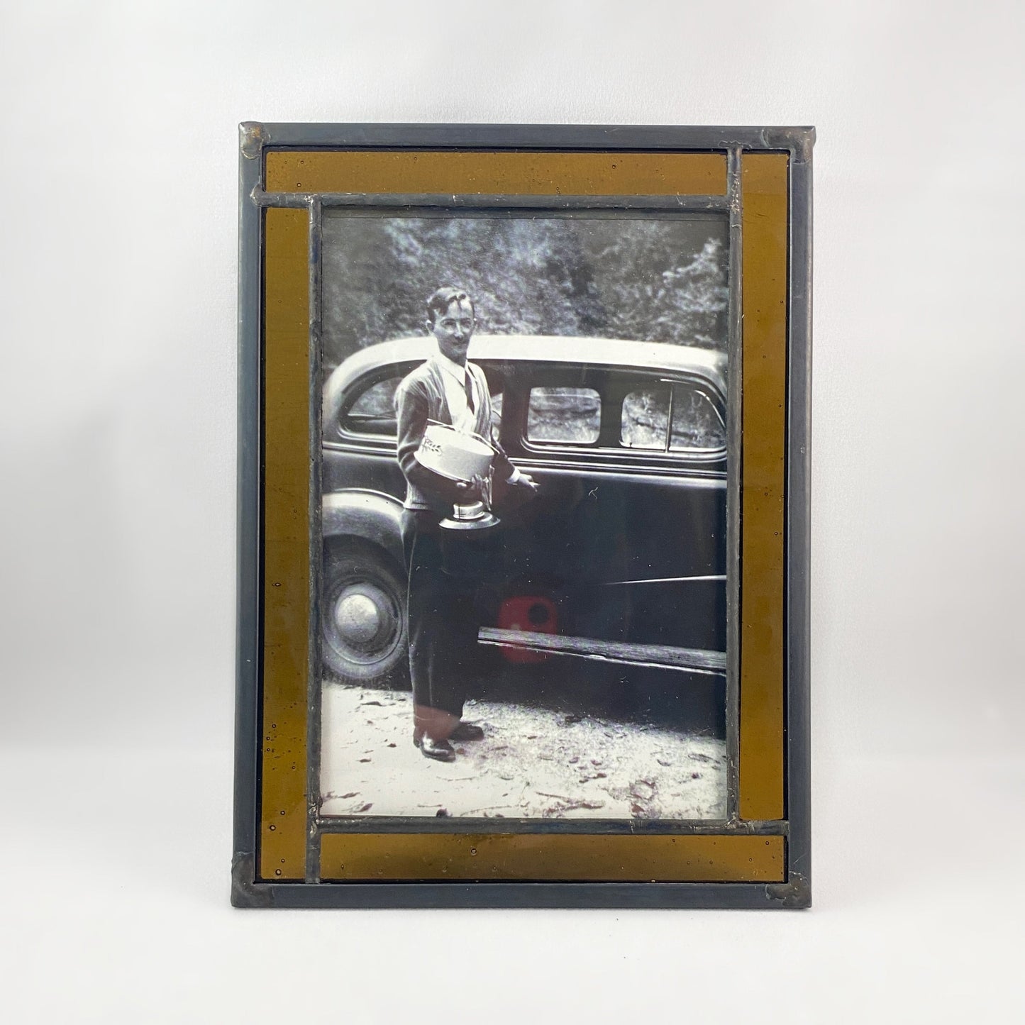 Glass Easel Back 4x6 Picture Frame - Antique Brown
