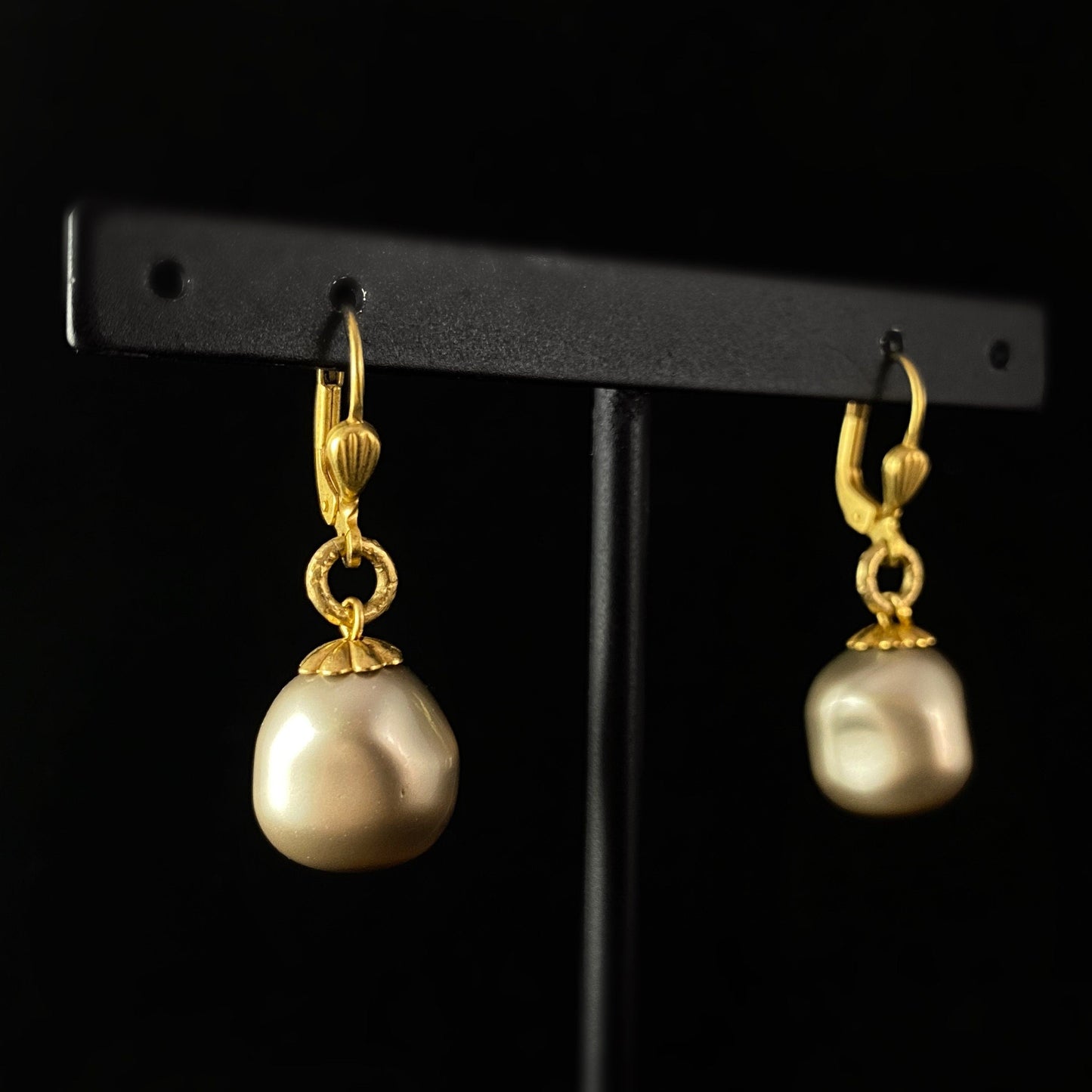 Gray Pearl Earrings - La Vie Parisienne by Catherine Popesco