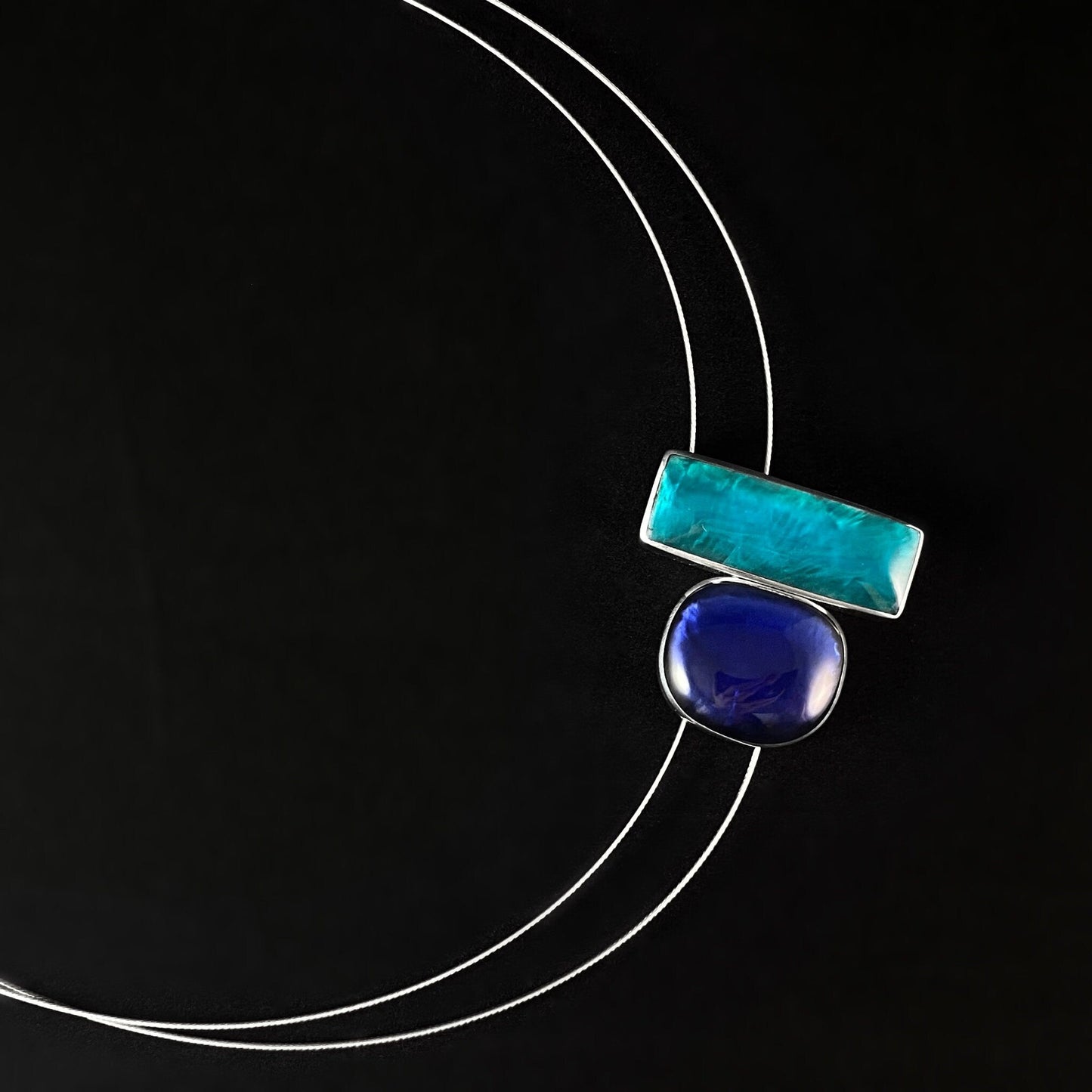 Handmade Resin and Shell Two Tone Sapphire/Turquoise Magnetic Front Necklace, Hypoallergenic - Origin