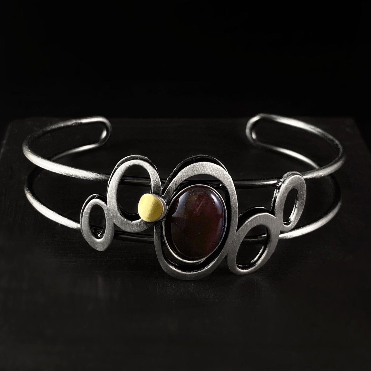 Lightweight Handmade Geometric Aluminum Bracelet, Purple and Silver Bouncing Ovals