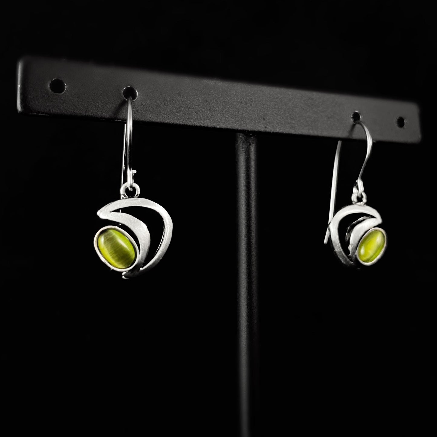 Lightweight Handmade Geometric Aluminum Earrings, Green/Silver, Radiate