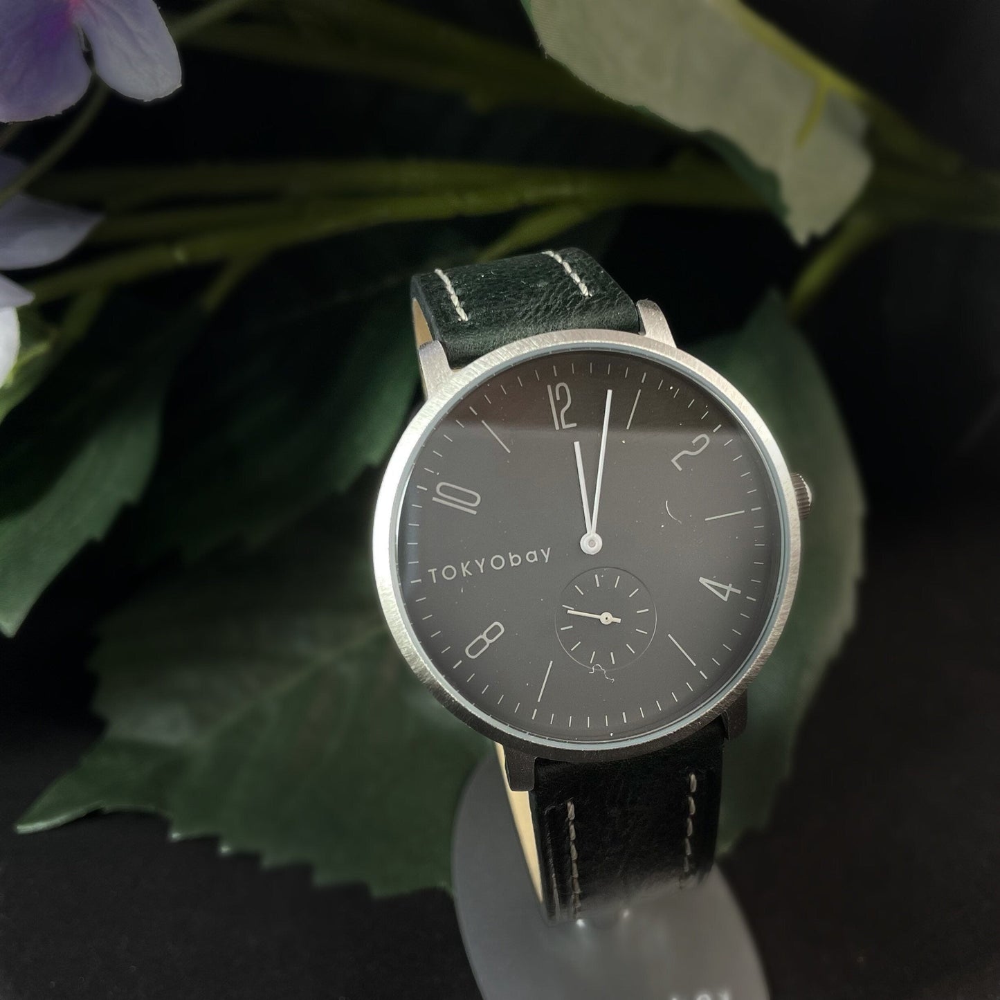 Men’s Watch, Olive Leather Band, Square Case - TOKYObay