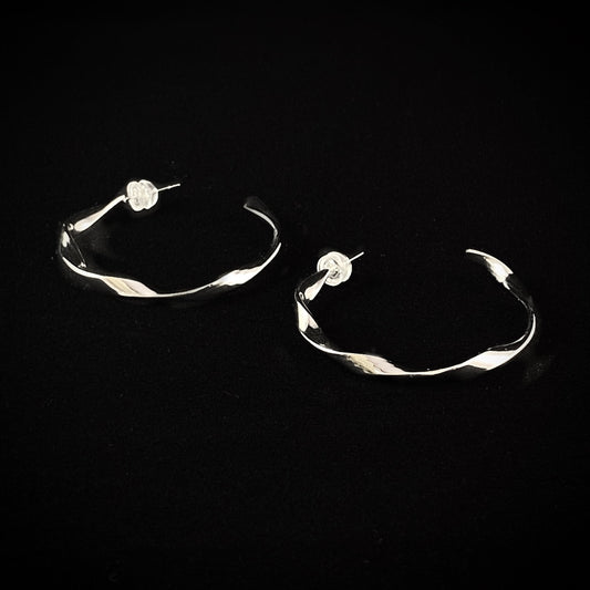 Minimal Twisted Stainless Steel Hoop Earrings - 3Souls