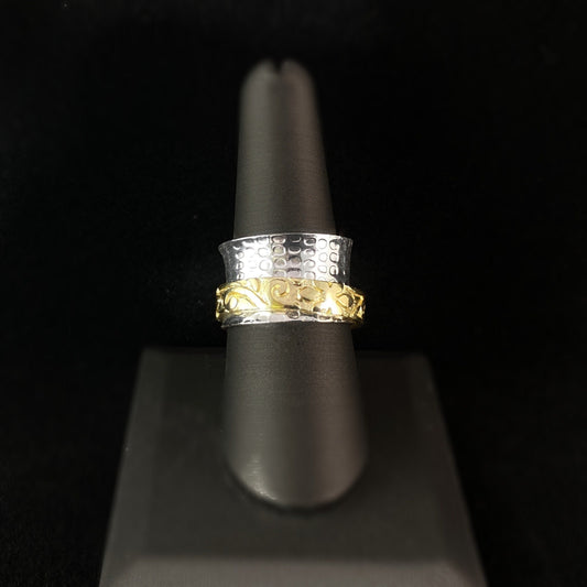 Two-Tone Fidget Ring with Leaf and Vine Detailed Spinner and Hammered Sterling Silver Plated Band, Size 7
