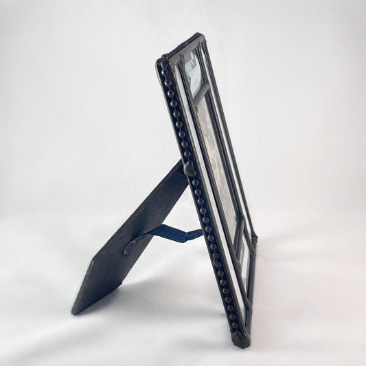 Vertical 2.5x3.5 Clear Geometric Glass Picture Frame -