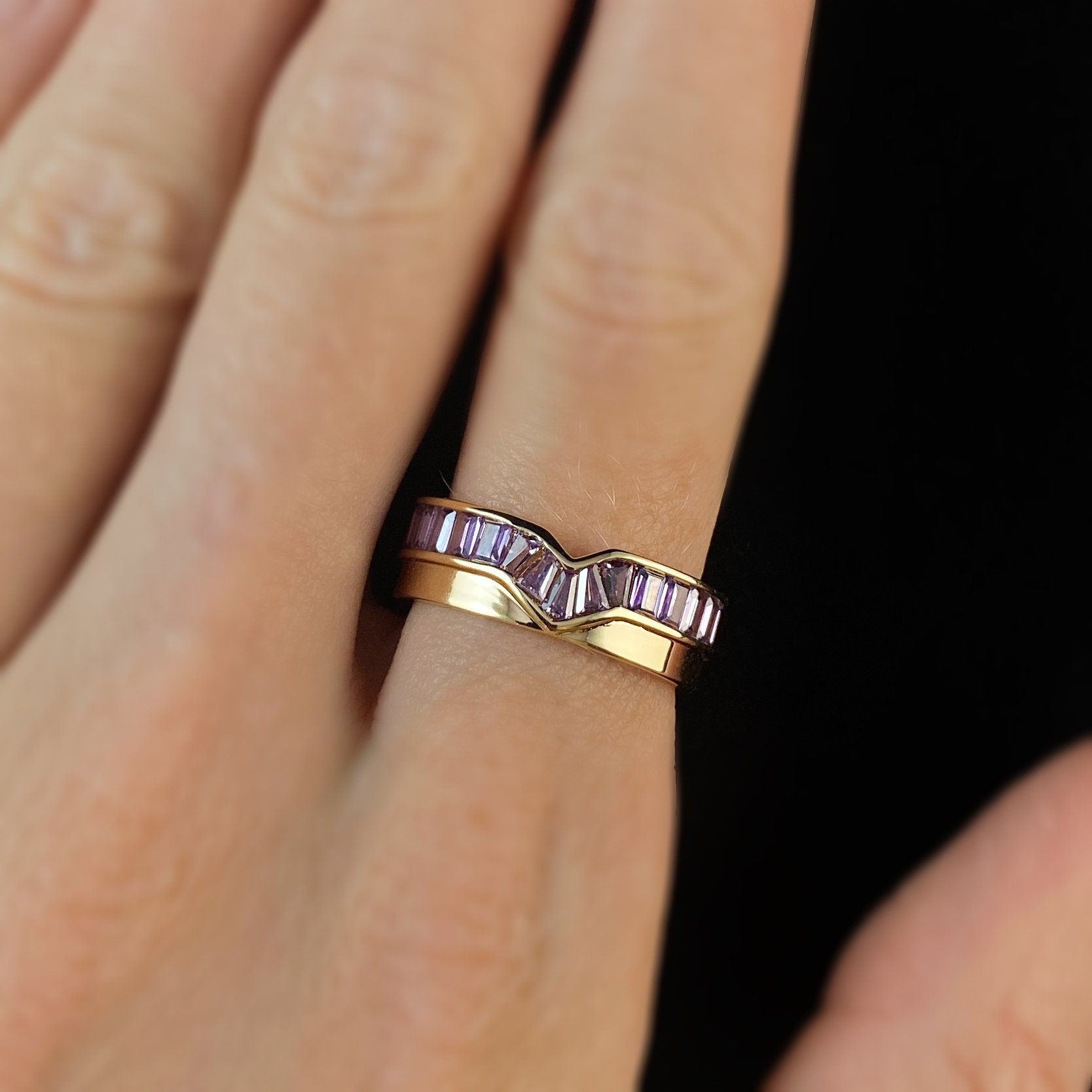 1920s Art Deco Style Gold Ring with Chevron Peak Amethyst - Size 7