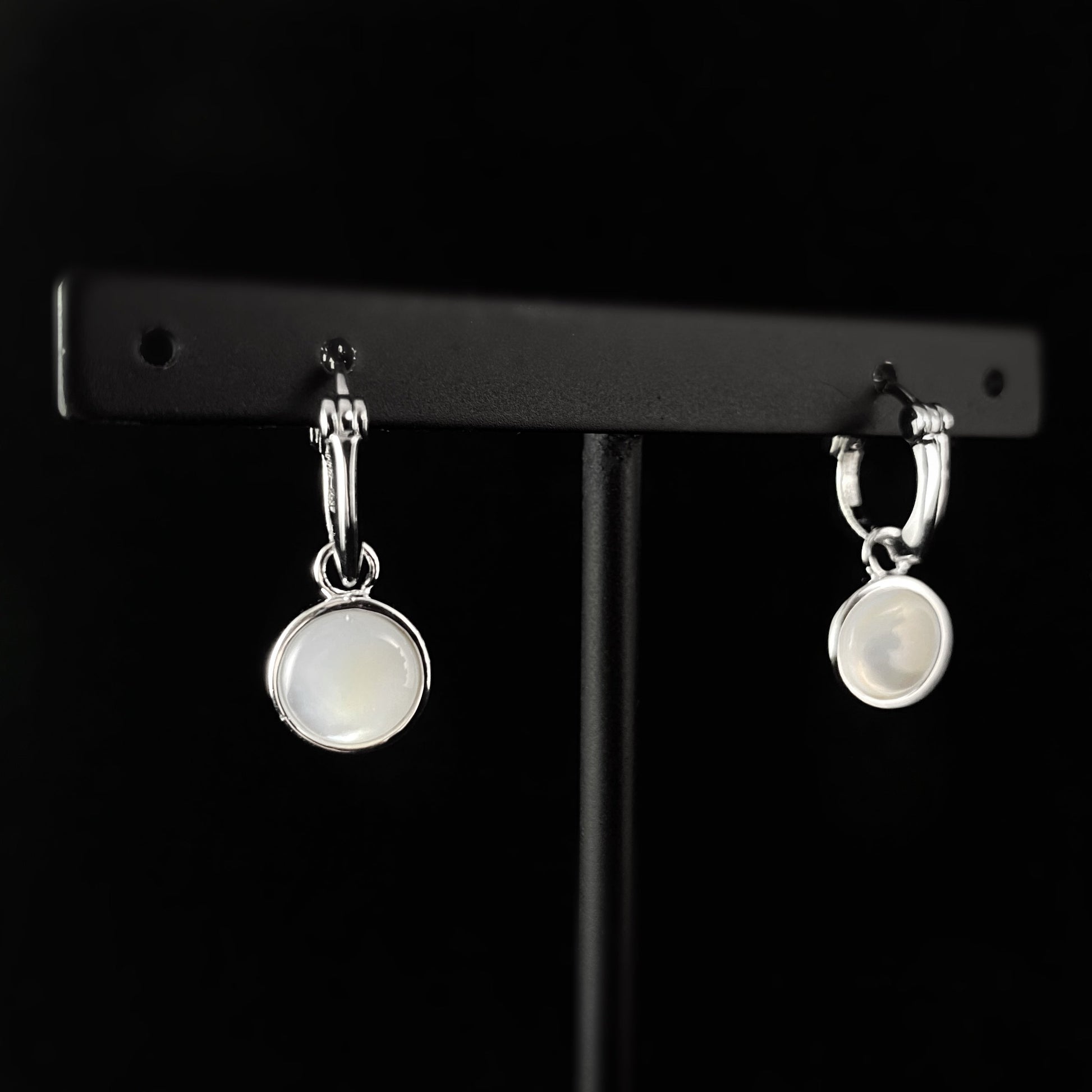 925 Sterling Silver and Mother of Pearl Drop Earrings - Elle
