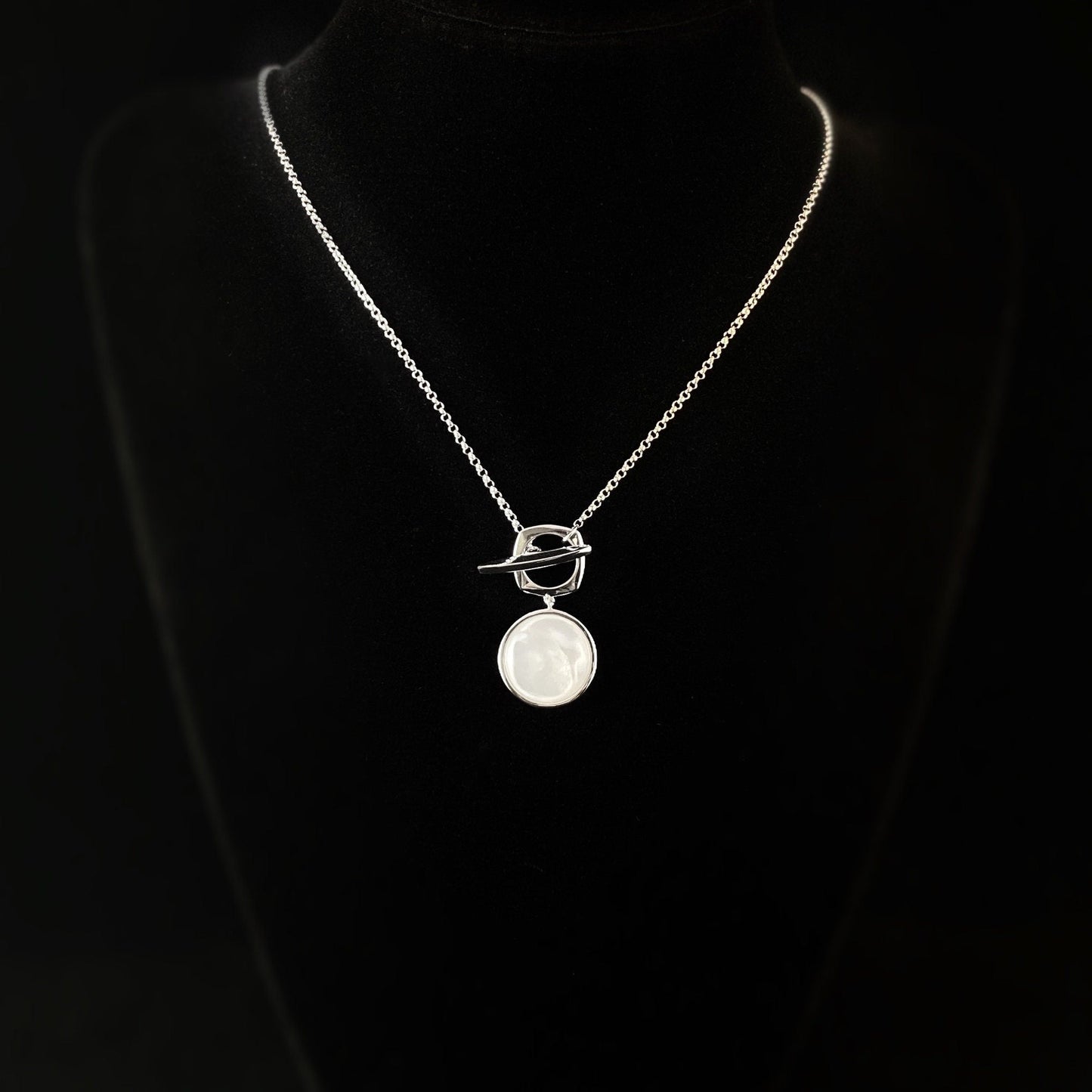 925 Sterling Silver and Mother of Pearl Necklace - Elle Jewelry