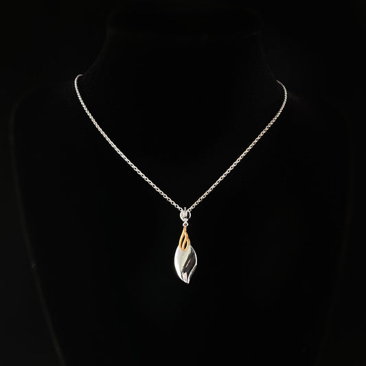 925 Sterling Silver and Rose Gold Petal Necklace - Elle Jewelry