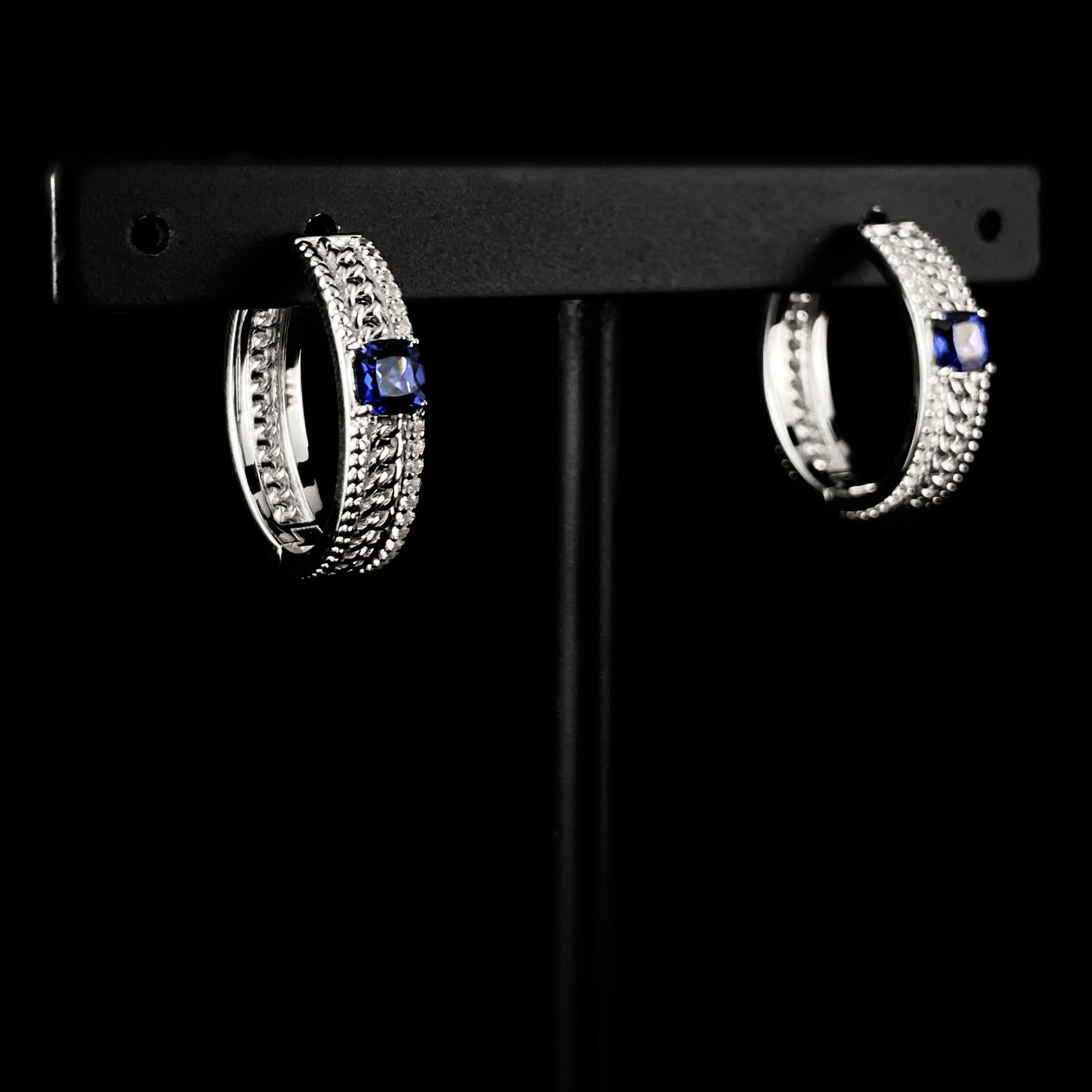 925 Sterling Silver With Created White And Blue Sapphire