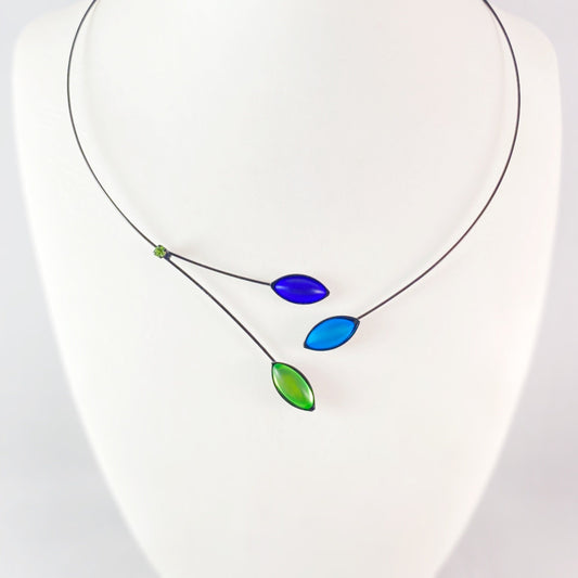 Black Memory Wire Floral Necklace with Handmade Glass Beads, Hypoallergenic, Sapphire/Aqua/Peridot - Kristina