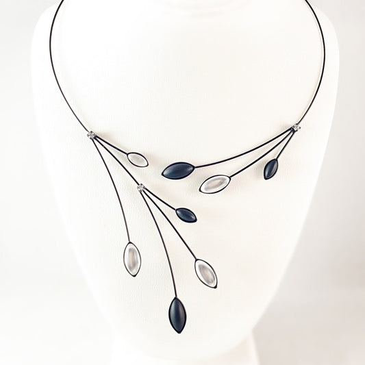 Black Memory Wire Floral Necklace with Handmade Glass Beads, Hypoallergenic, White/Black - Kristina