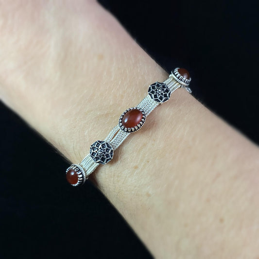 Chestnut Stones With Medallions Silver Chain Bracelet - Hittite