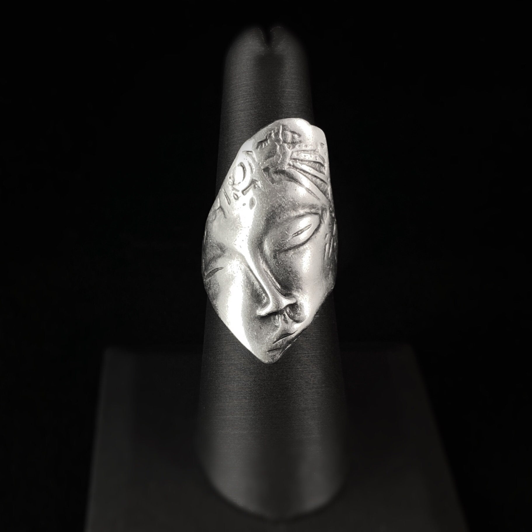 Chunky Adjustable Abstract Face Ring Handmade Nickel Free - Noir ...