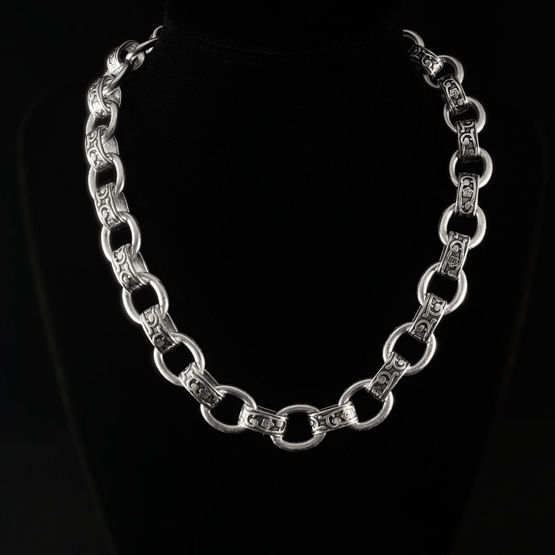 Chunky Silver Chain Necklace - La Vie Parisienne by Catherine Popesco