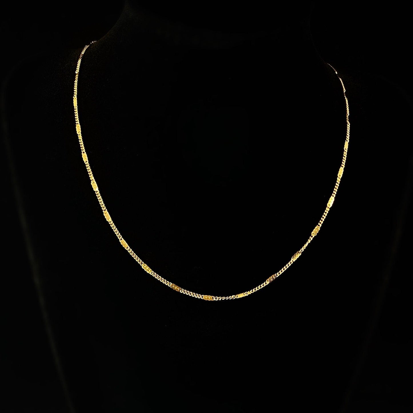 Dainty Gold Chain Necklace - Sabrina