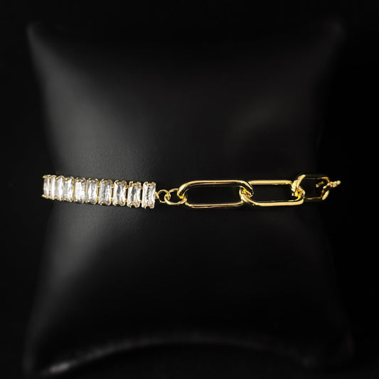 Dainty Gold Line of Clear Swarovski Crystal With Chainlink Bracelet - VBC