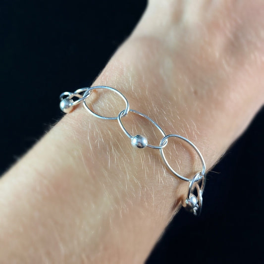 Dainty Silver Minimalist Chain Bracelet with Spherical Detailing - Handmade Nickel Free Ulla Jewelry