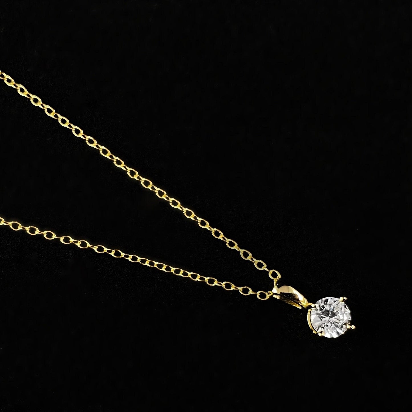 Elegant Dainty Gold Necklace with Round Clear Crystal - Genevive