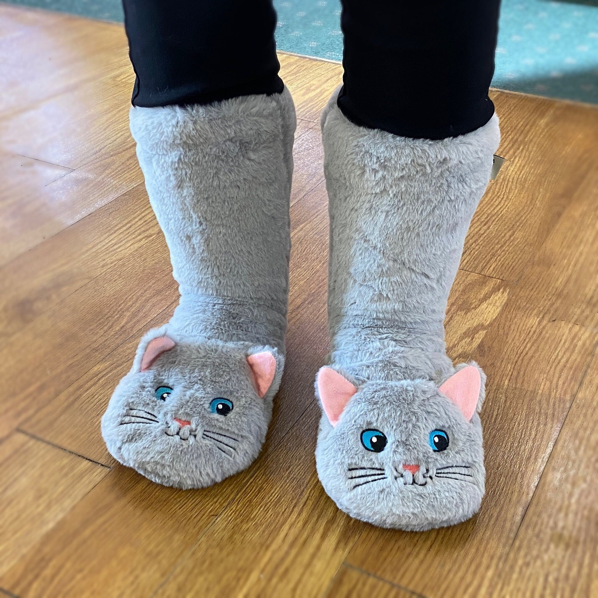 Fuzzy Cozy Warm Gray Cat/Kitty Slippers - Plush Slipper (Adult) - – Northern Lights Gallery