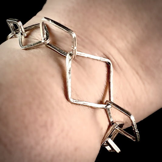 Geometric Chain Link Bracelet with Hook Closure, Handmade, Nickel Free-Noir