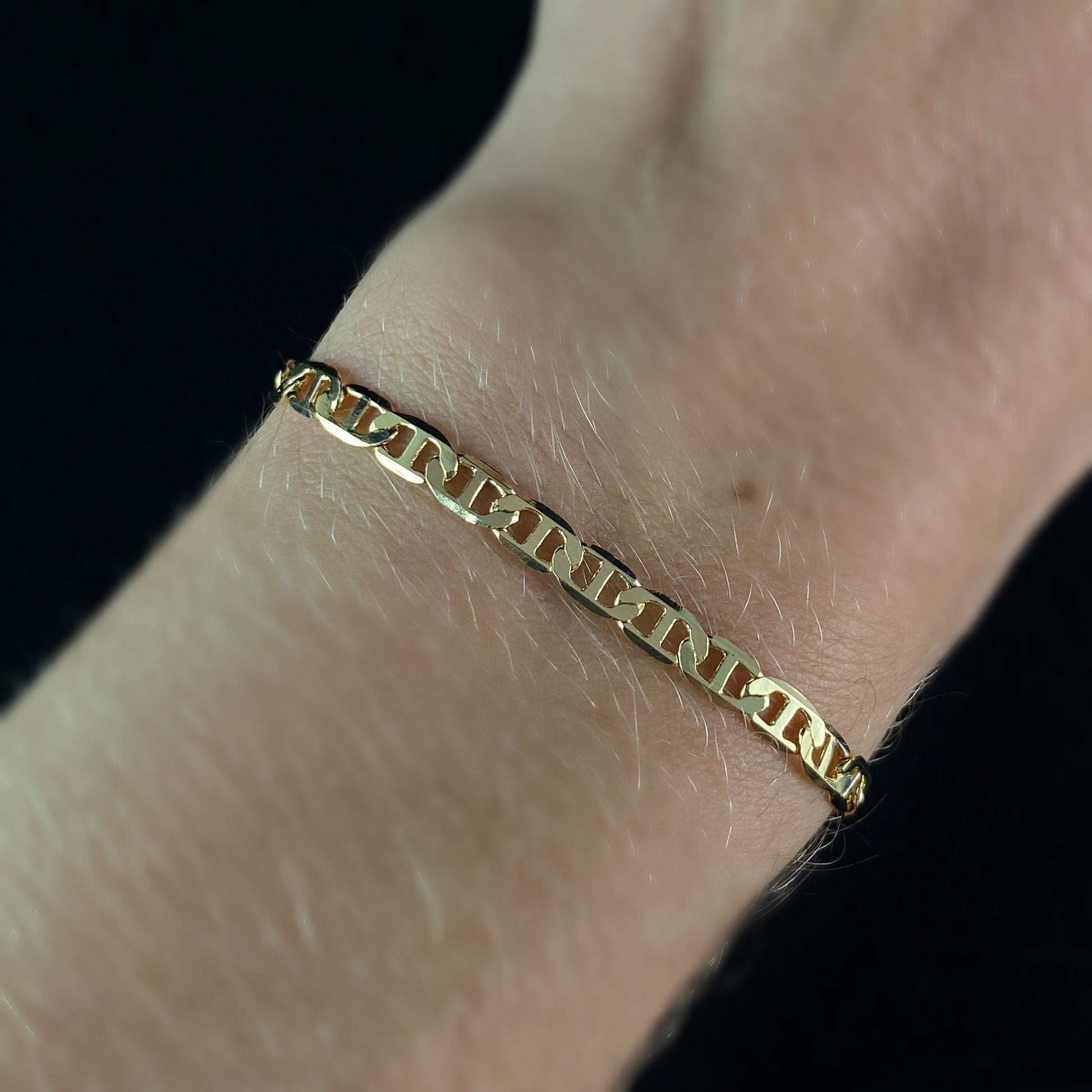 Gold Everyday Simple Dainty Bracelet - Tab Link Chain, 1920s