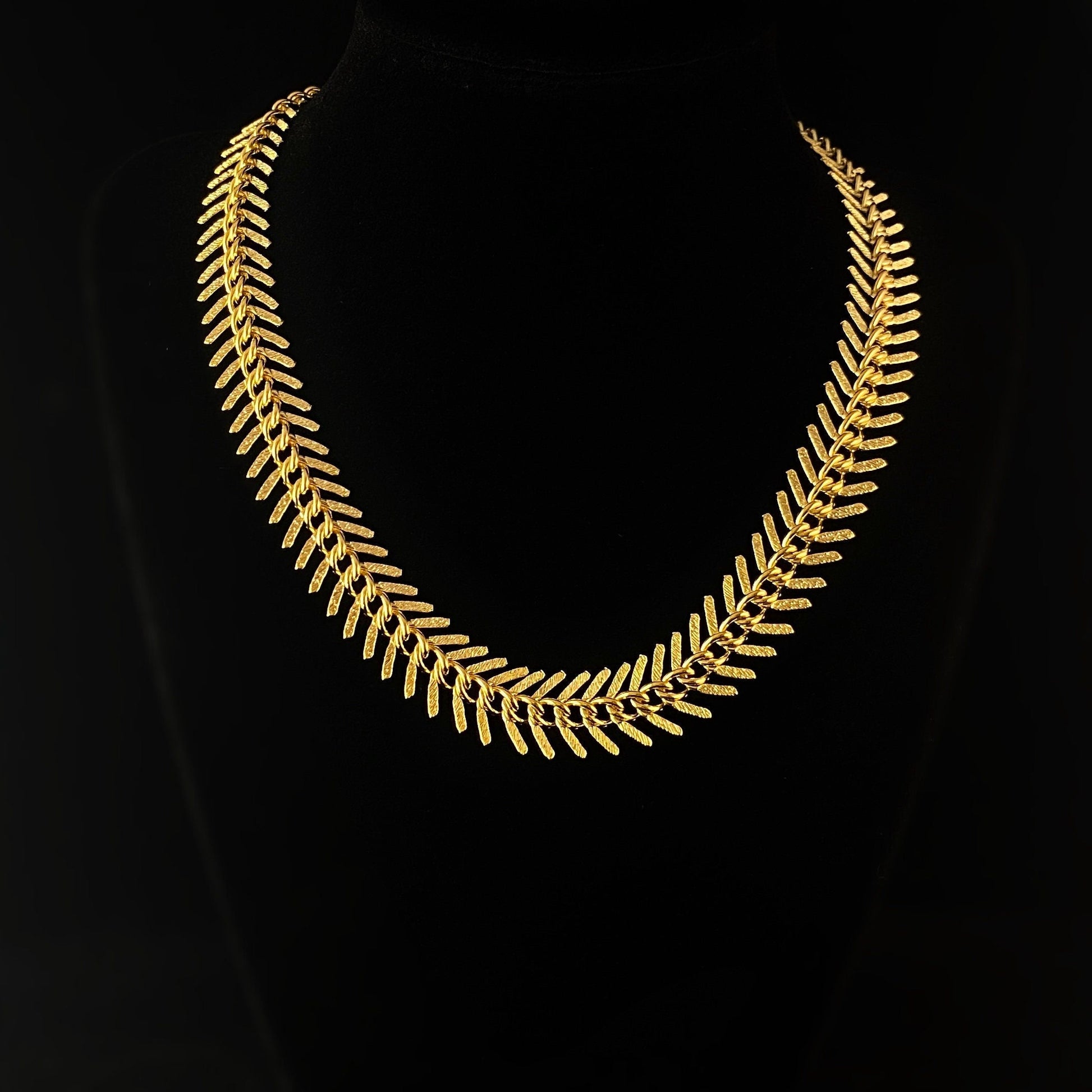 Gold Fishbone Chain Art Deco Style Necklace - David Aubrey Jewelry ...
