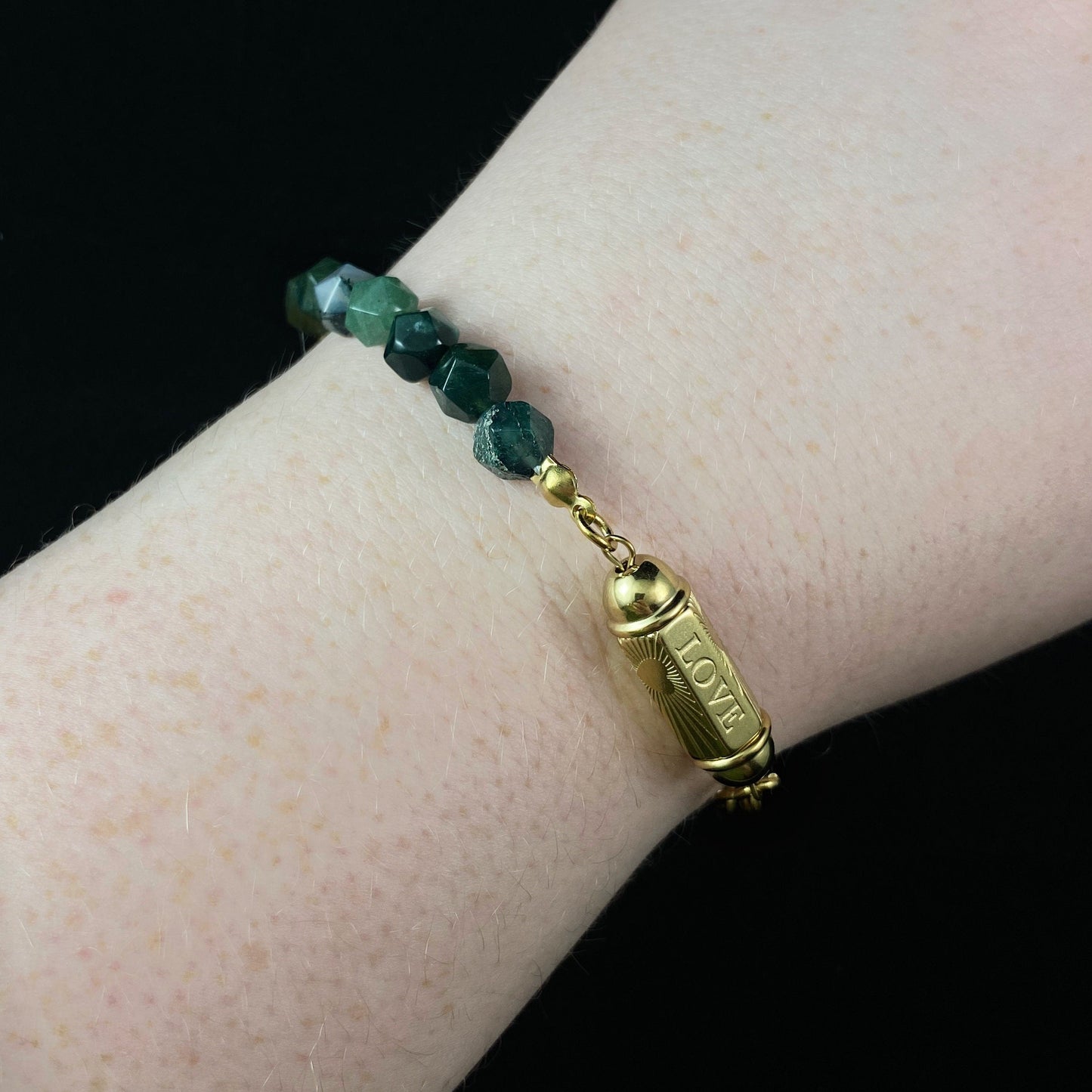 Green Natural Stone Bracelet with Love Calligraphy and Dainty Gold Heart Detailing
