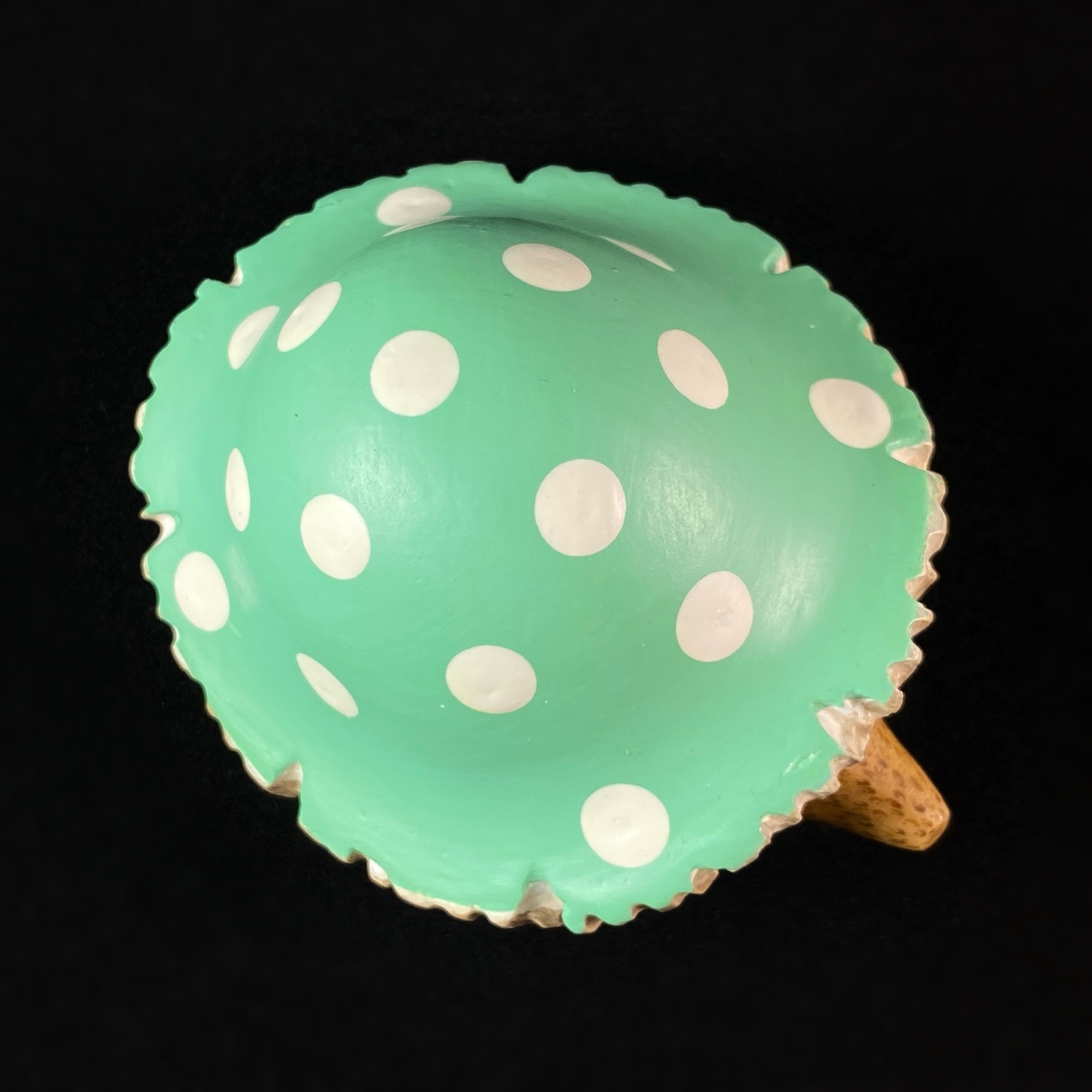 Green Toadstool Hedgelet Baby Hedgehog - Hand-carved