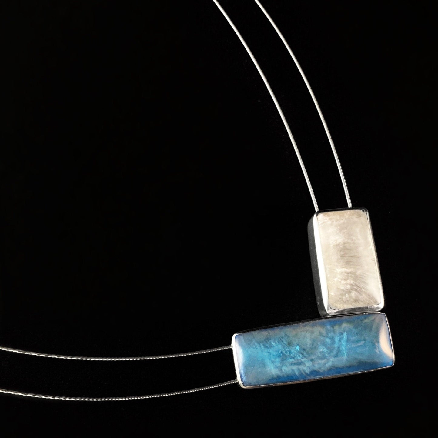 Handmade Resin and Shell Two Tone Ocean Wave Magnetic Front Necklace, Hypoallergenic - Origin