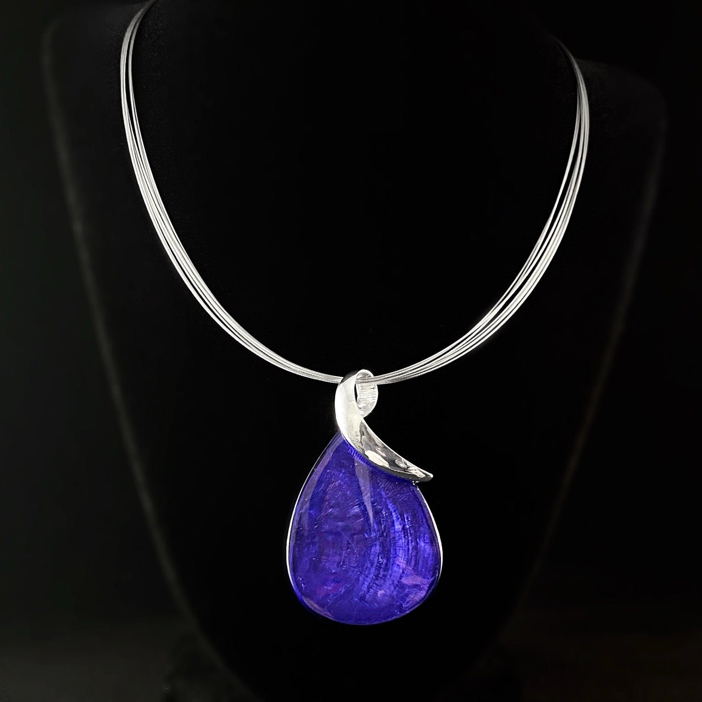 Handmade Shell Dark Blue Teardrop Pendant Necklace, Hypoallergenic - Origin