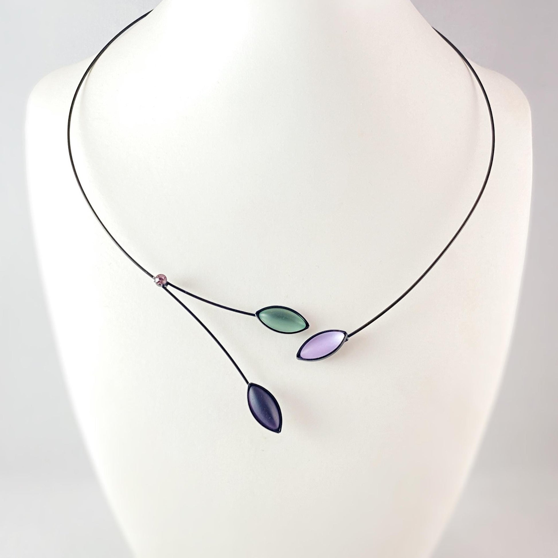 Black Memory Wire Floral Necklace with Handmade Glass Beads, Hypoallergenic, Purple/Green - Kristina