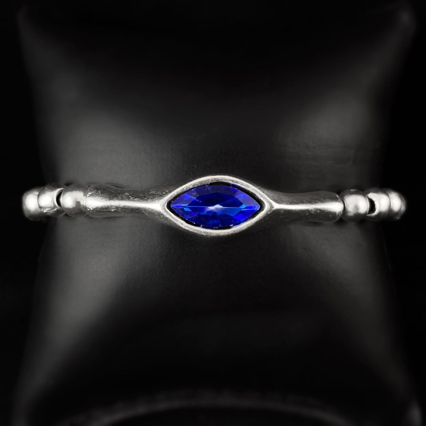 Silver Beaded Bracelet with Blue Crystal, Handmade, Nickel Free - Noir