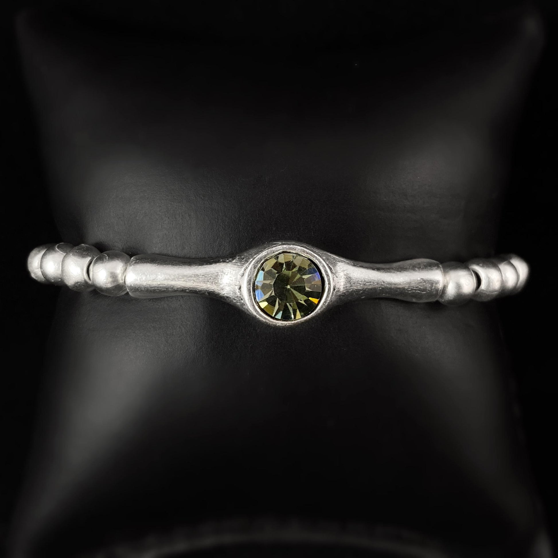 Silver Beaded Bracelet with Olive Crystal, Handmade, Nickel Free - Noir