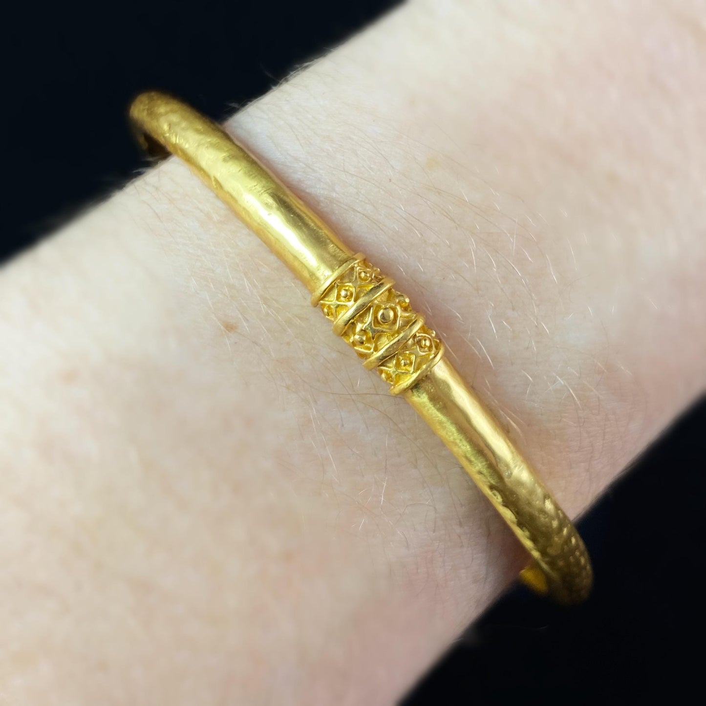 Gold Bangle Bracelet - Julie Vos Jewelry