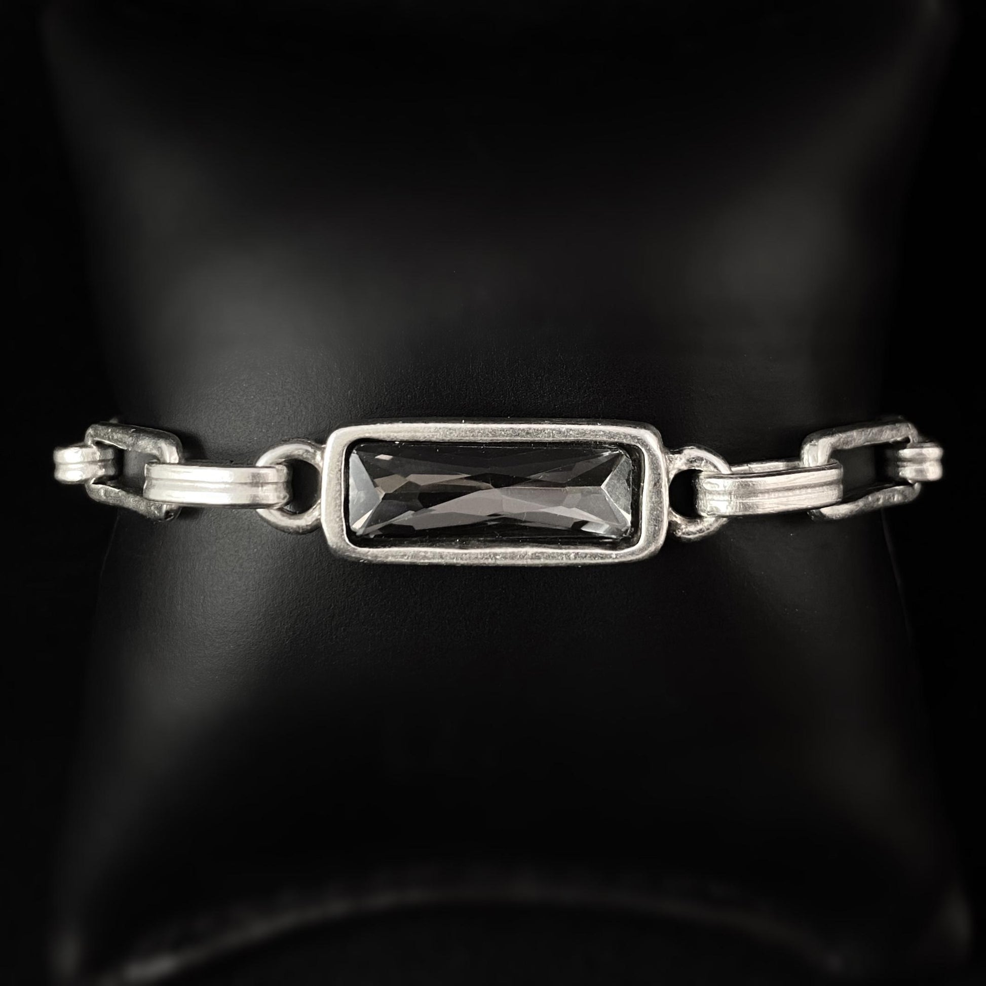 Silver Chain Link Bracelet with Rectangle Gray Crystal, Handmade, Nickel Free - Noir
