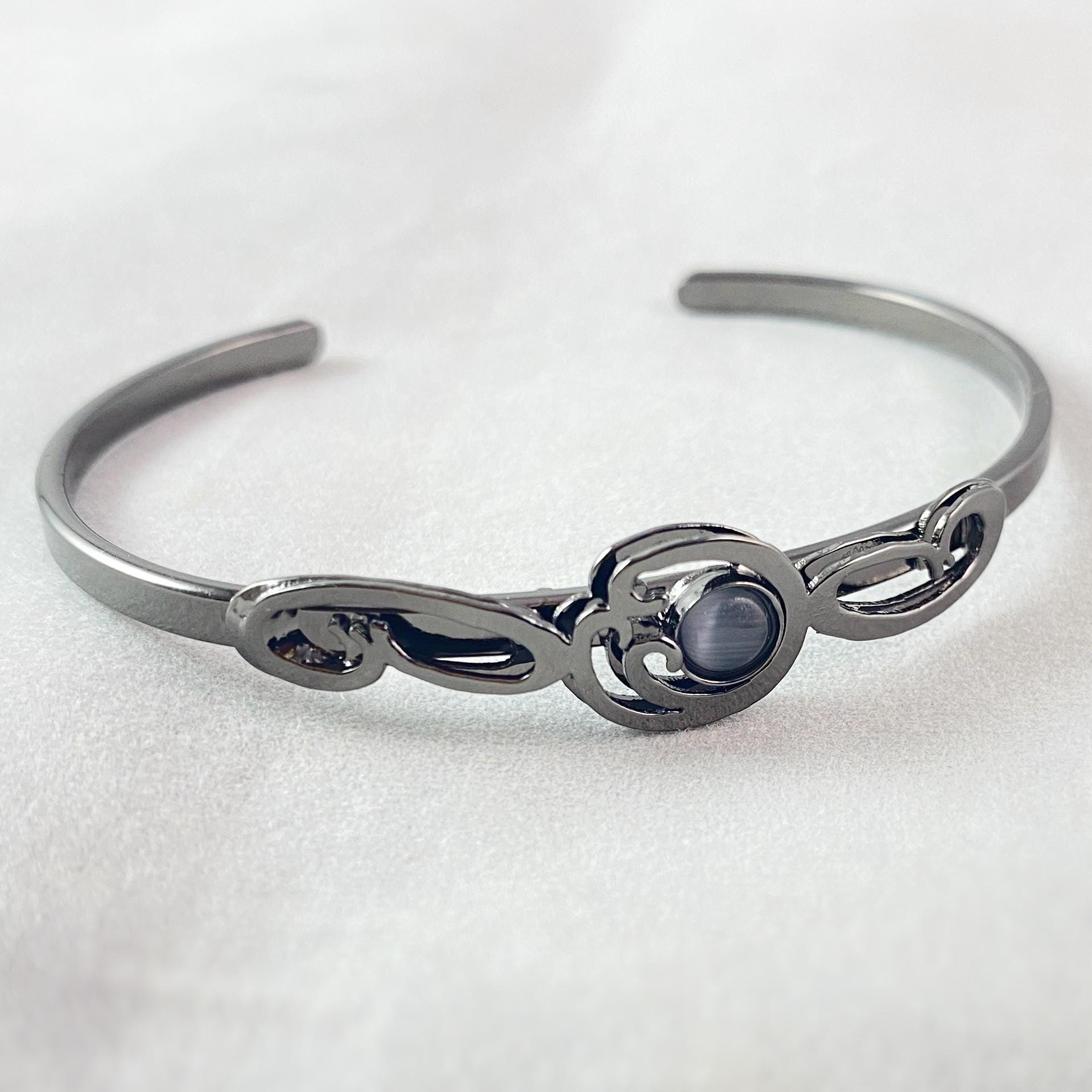 Lightweight Handmade Geometric Aluminum Bracelet, Gunmetal and Gray Swirl