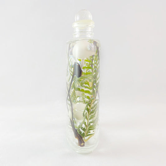 Liquid Candle with White Berries, Small Liquid Candle/Home Decor - Handmade in USA - Long Burn Time