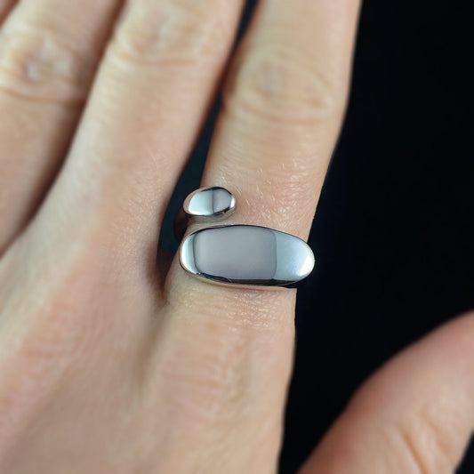 Minimal Silver Geo Ring Size 7.5 - 3Souls