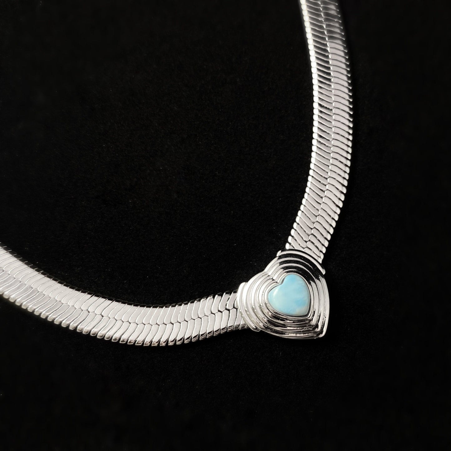 Minimalist Silver Herringbone Chain Necklace with Natural Blue Larimar Stone - Heart of Stone