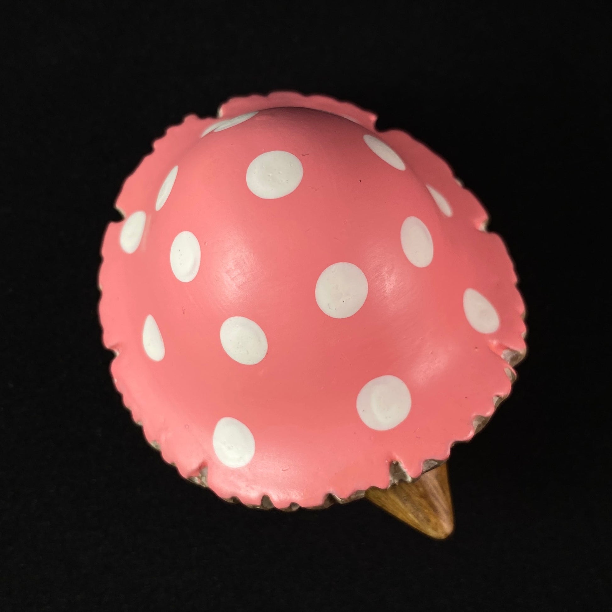 Pink Toadstool Hedgelet Baby Hedgehog - Hand-carved