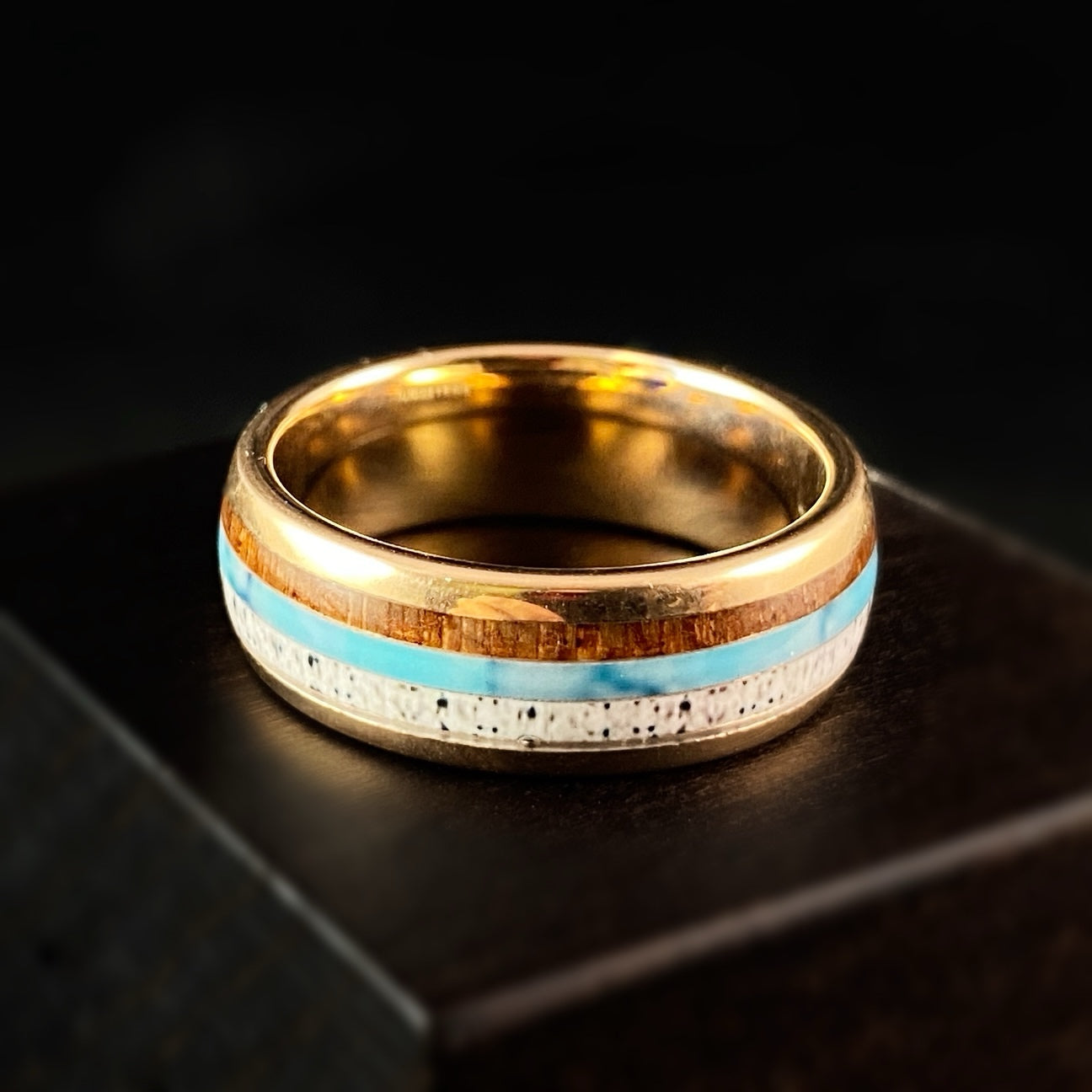 Rose Gold Tungsten Men’s Ring - Wood Turquoise White