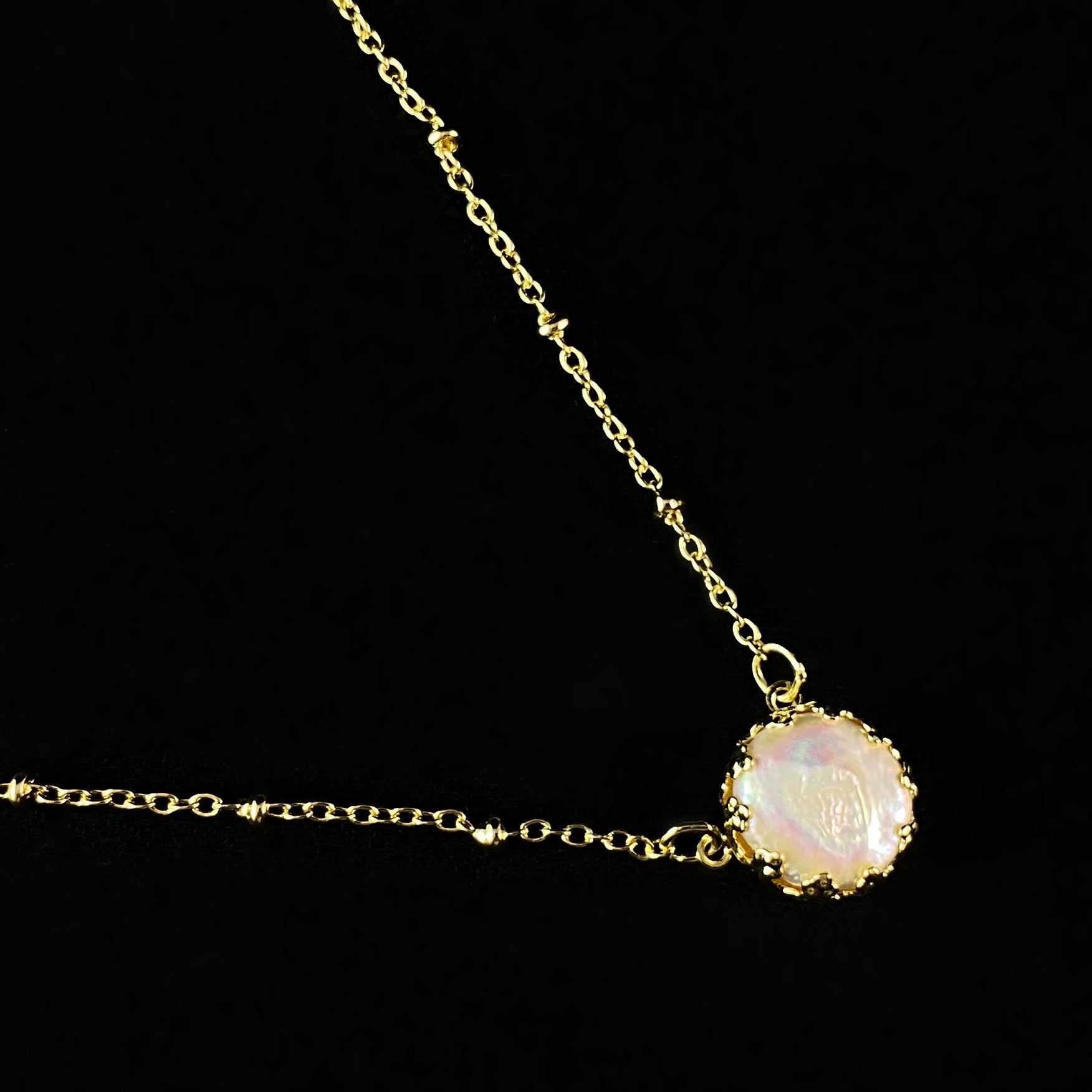 Round Pearl Pendant Adjustable Satellite Chain Necklace