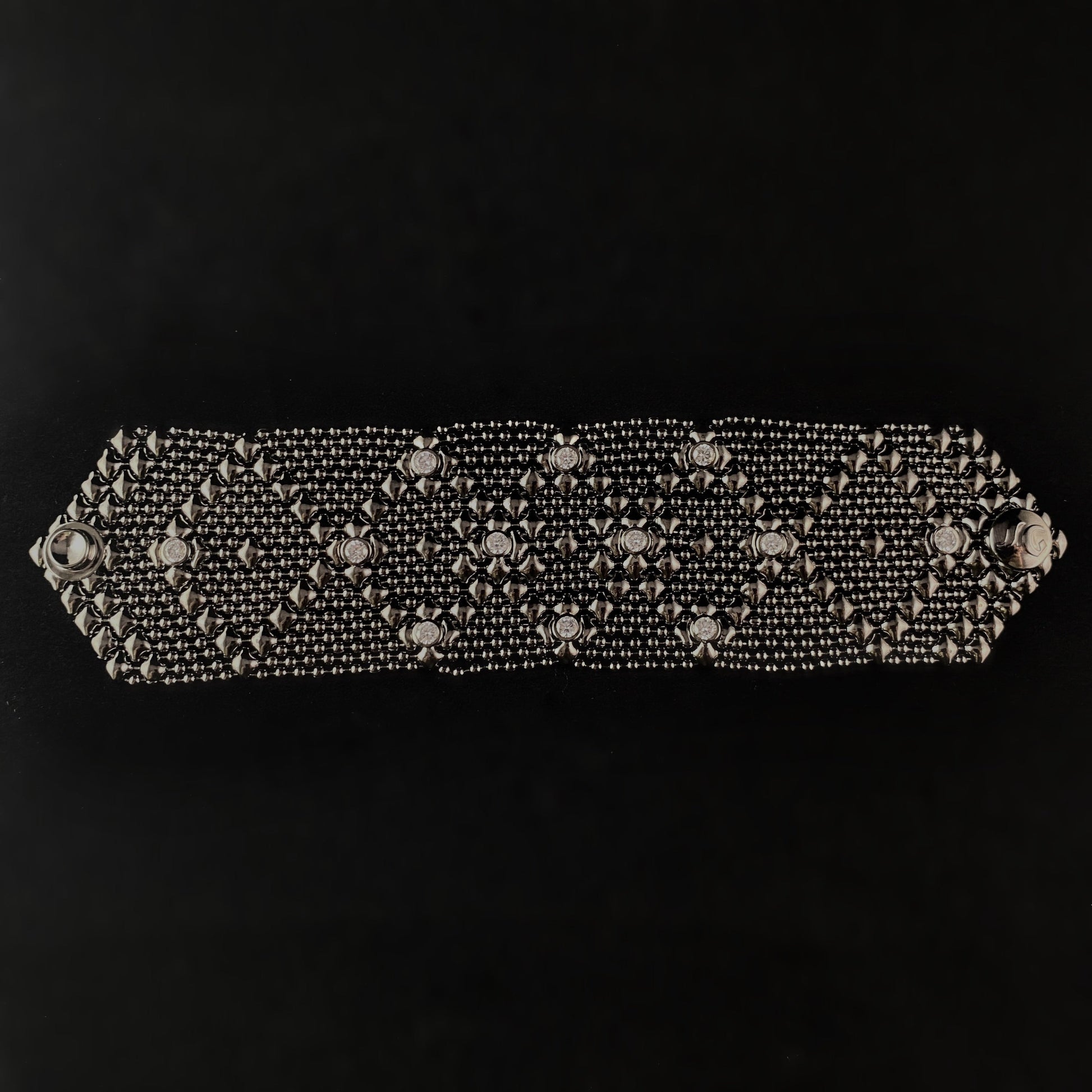 SG Liquid Metal Bracelet - 1.75 inch Wide Gunmetal/Black